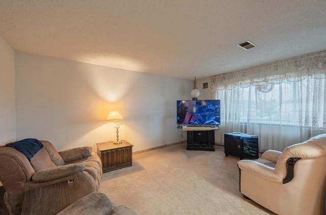 13318 Jackson Street, Salinas CA: https://media.crmls.org/mediaz/9037e7a4-01ae-437b-99f4-65cfbd7bc661.jpg