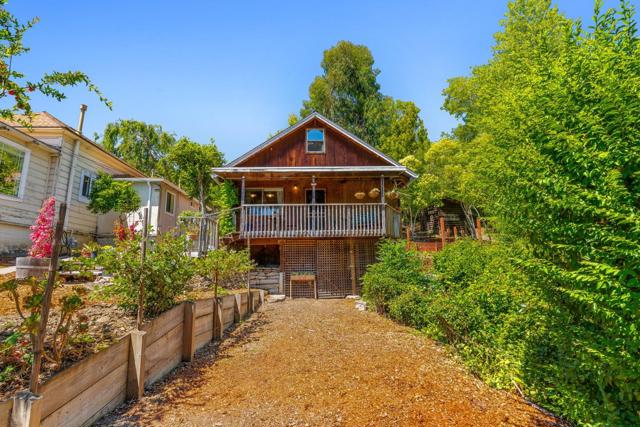 1284 Amesti Road, Corralitos CA: https://media.crmls.org/mediaz/90388d6f-50c0-4d01-a059-2d77b191c5d9.jpg