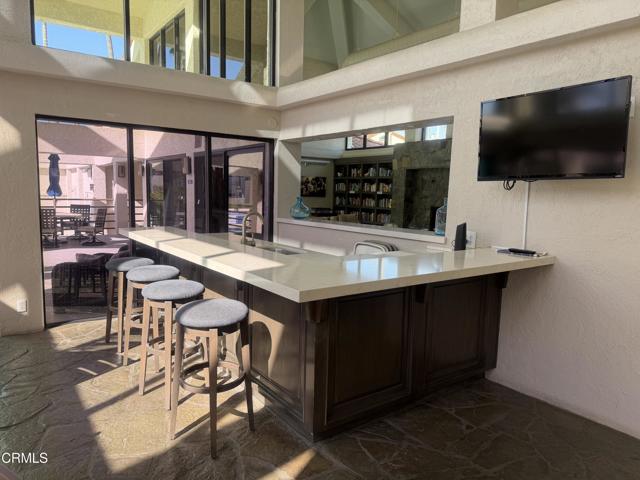 Detail Gallery Image 14 of 62 For 1943 San Tropez Cir, Oxnard,  CA 93035 - 2 Beds | 2 Baths