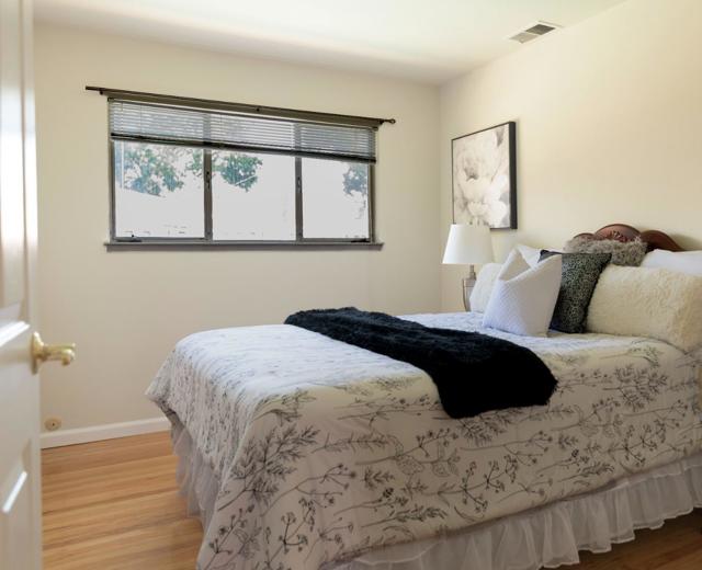 2822 Ramona Court, Santa Clara CA: https://media.crmls.org/mediaz/903a11f2-05ad-4966-9660-684d3f0c0987.jpg
