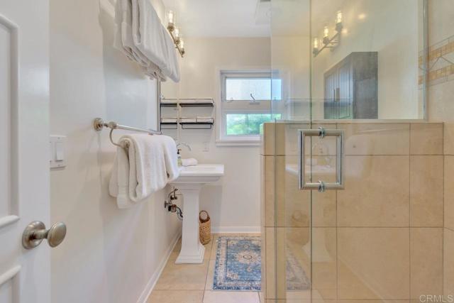 Detail Gallery Image 17 of 33 For 406 N Acacia Ave, Solana Beach,  CA 92075 - 3 Beds | 2 Baths