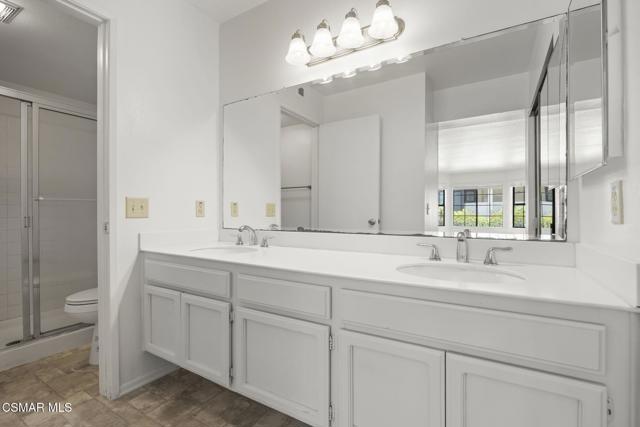 1923 Majorca Drive, Oxnard CA: https://media.crmls.org/mediaz/903b6ff3-5441-420e-b336-90c95495e0e5.jpg