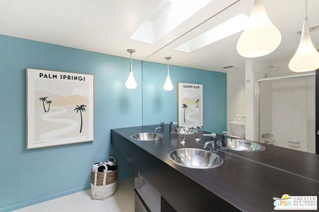 2084 S Lagarto Way, Palm Springs CA: https://media.crmls.org/mediaz/903d221c-3a90-4859-99c4-55fa57cde5c0.jpg