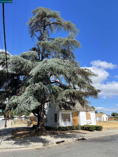 Image 2 of 8 For 2014 C Street