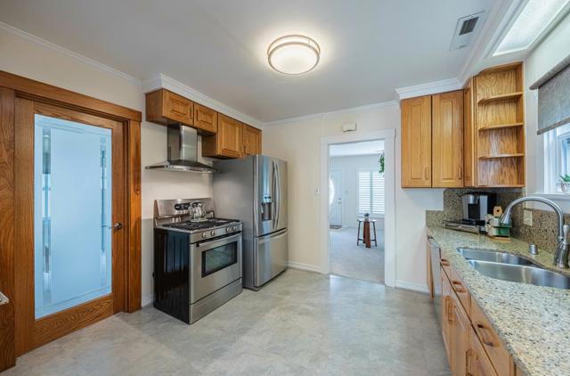 205 Maple Street, Salinas CA: https://media.crmls.org/mediaz/903d5896-3957-48bd-9729-433b60b466ab.jpg