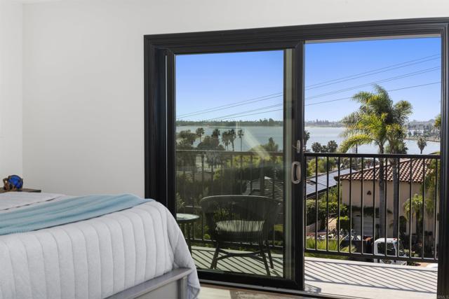 Detail Gallery Image 37 of 72 For 2841 Lloyd Street, San Diego,  CA 92117 - 5 Beds | 3/1 Baths