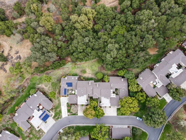 7391 Via Cantares, San Jose CA: https://media.crmls.org/mediaz/903e2273-76ec-431c-a7e0-de953dc4b4d2.jpg