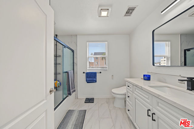 309 South Mariposa Avenue, 101 photo 7