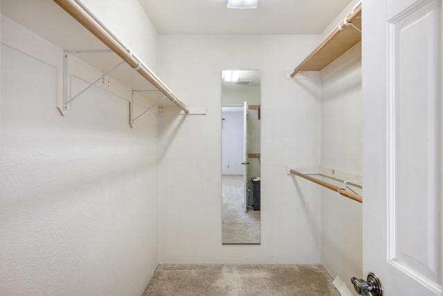 58697 Santa Barbara Drive, Yucca Valley CA: https://media.crmls.org/mediaz/90416de5-6680-4766-835b-0cd85b67902a.jpg