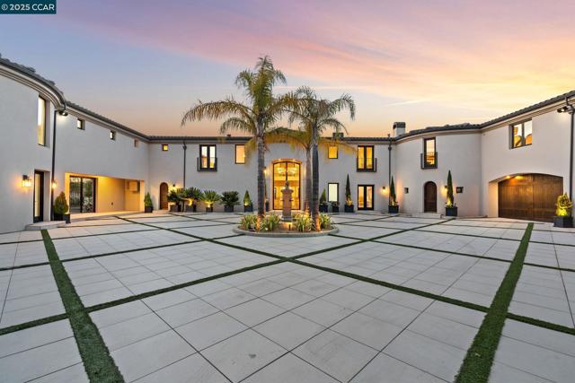 1021 Via Del Gato, Alamo CA: https://media.crmls.org/mediaz/90422819-88c9-41bd-83e3-e48d7495edd3.jpg