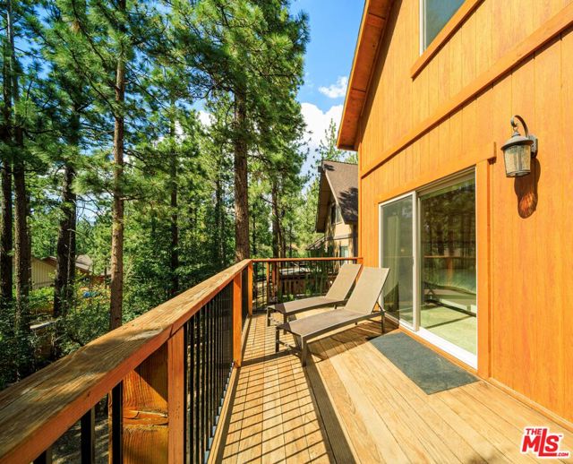 919 Mcalister Road, Big Bear City CA: https://media.crmls.org/mediaz/9042a7ae-881f-444c-9afb-93e15db1782d.jpg