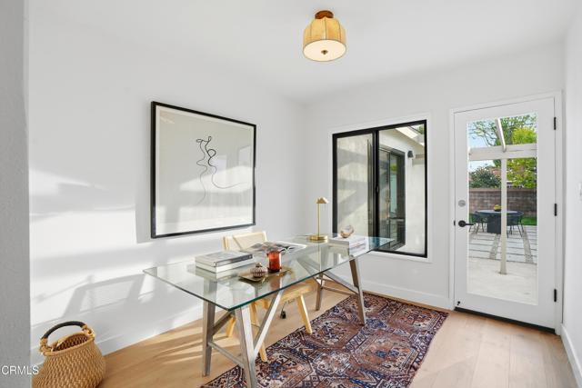 Detail Gallery Image 26 of 37 For 2801 Ceilhunt Ave, Los Angeles,  CA 90064 - 4 Beds | 2 Baths