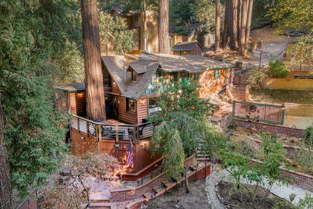 744 Cathedral Drive, Aptos CA: https://media.crmls.org/mediaz/9043c40c-69c0-4f90-a68d-6efa6f8face1.jpg