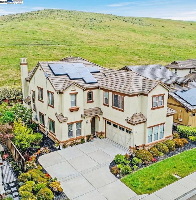 7829 Ridgeline Place, Dublin CA: https://media.crmls.org/mediaz/9043deb3-164d-4be2-aad7-4739fb3c6cbd.jpg