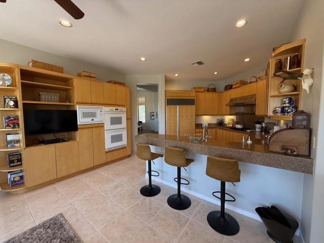 79765 Tangelo, La Quinta CA: https://media.crmls.org/mediaz/9044a697-5c10-4174-a859-c6f405b858c0.jpg