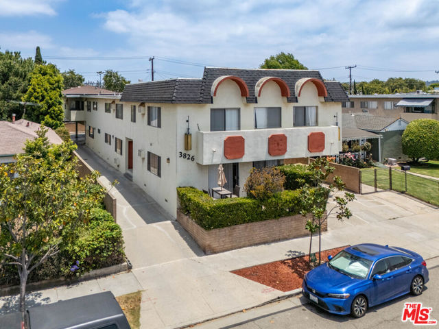 3826 Prospect Avenue, Culver City CA: https://media.crmls.org/mediaz/9044bd92-896b-4e5a-bad6-f3ea452c2f47.jpg