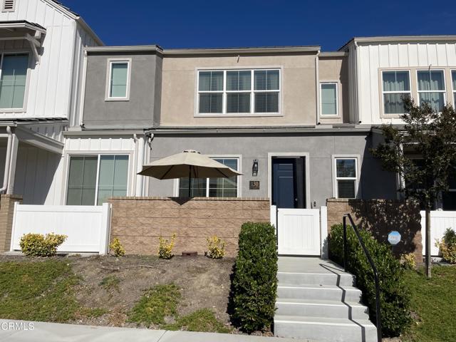 Detail Gallery Image 2 of 67 For 130 Farmhouse Dr #2,  Simi Valley,  CA 93065 - 3 Beds | 2/1 Baths