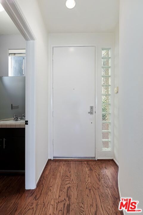 5350 Sepulveda Boulevard, 13 photo 5