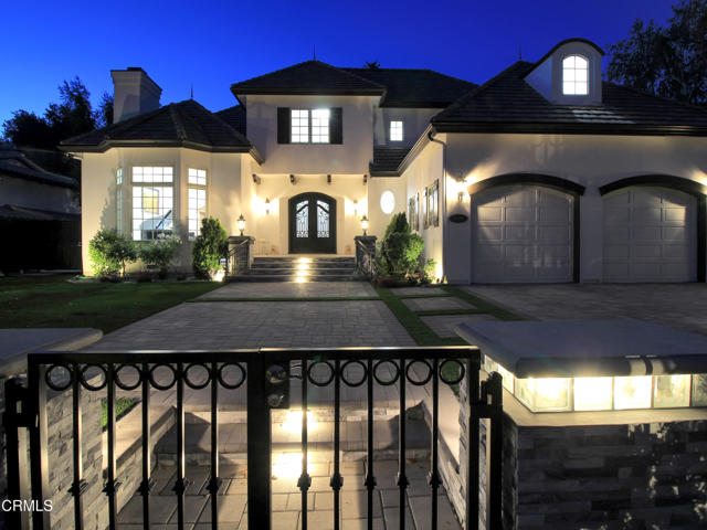 1929 Lyans Drive, La Canada Flintridge CA: https://media.crmls.org/mediaz/9046f9a6-b4f0-462f-bf10-d359ed766bae.jpg