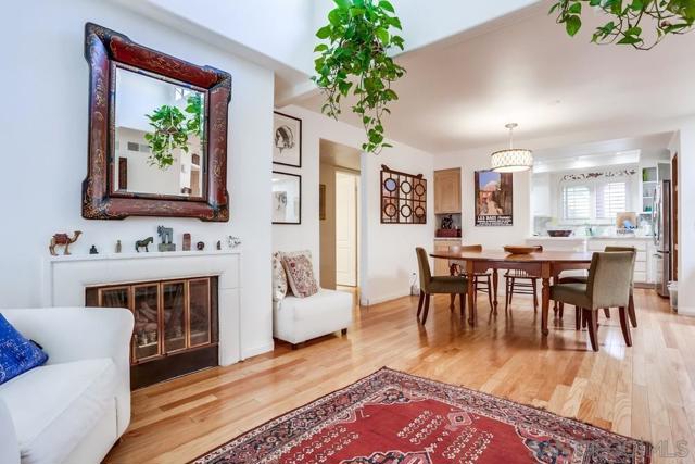 7560 Eads Ave, La Jolla CA: https://media.crmls.org/mediaz/904781ff-1f5e-45a5-8d02-e6bb1ad9d3d1.jpg
