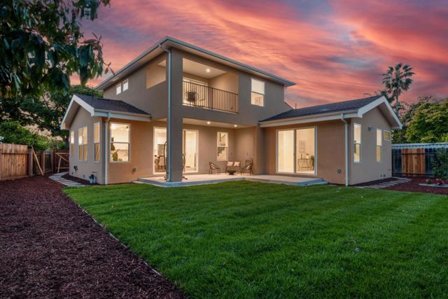 262 Twinlake Drive, Sunnyvale CA: https://media.crmls.org/mediaz/9049392f-24e0-4e8e-b279-a5f2033d3607.jpg