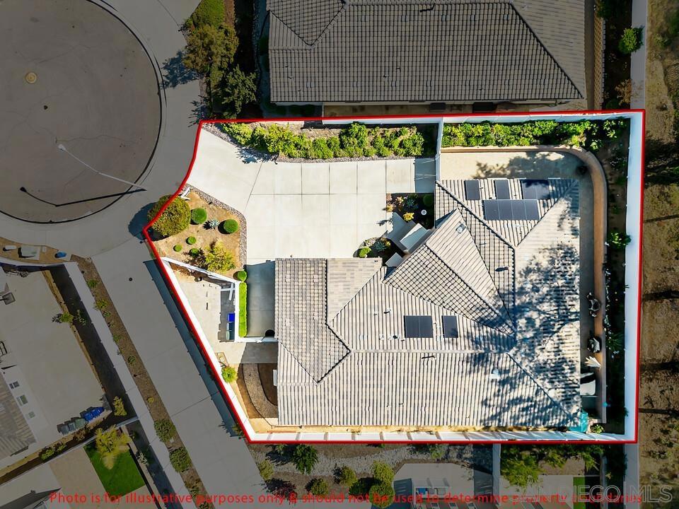 https://media.crmls.org/mediaz/90499dda-2eea-4971-906c-e1739d2ea504.jpg?preset=X-Large