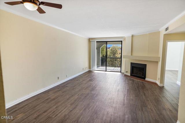 Detail Gallery Image 6 of 15 For 601 N Kenwood St #207,  Glendale,  CA 91206 - 2 Beds | 2 Baths