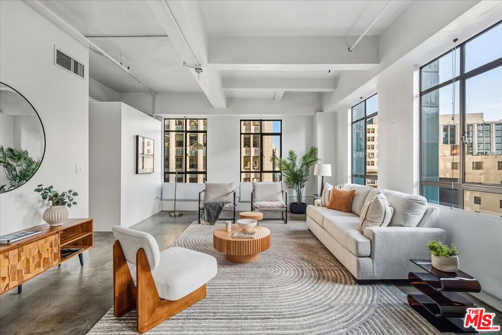 849 S Broadway #604