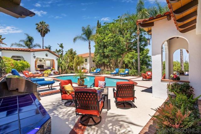 2103 Sunnyside Ave, El Cajon CA: https://media.crmls.org/mediaz/904a8e72-84ab-4da9-a230-28ffd9d63501.jpg