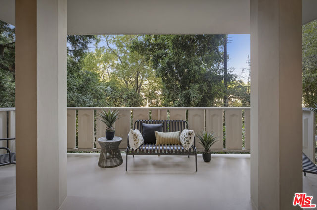 4455 Los Feliz Boulevard, 204 photo 11