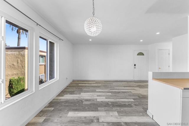 1641 Pentecost Way, San Diego CA: https://media.crmls.org/mediaz/904b3562-a7ba-4f29-8d95-874e39408d2e.jpg