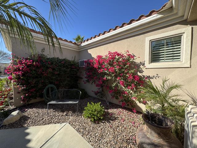 80372 Camino San Lucas, Indio CA: https://media.crmls.org/mediaz/904badd6-1d42-4318-aa65-a03fdb0af022.jpg