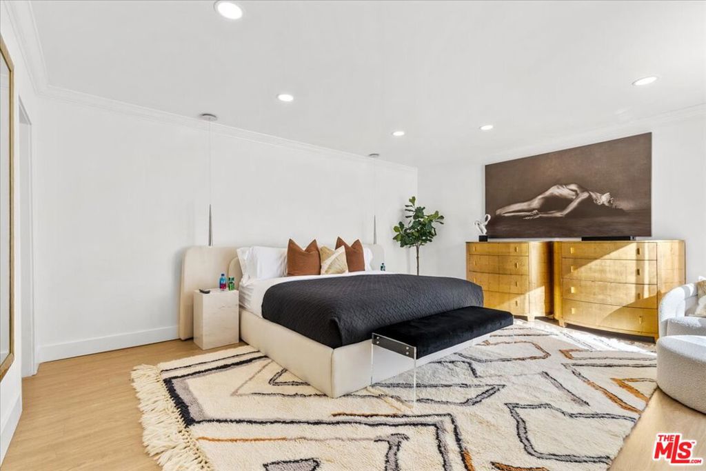 MLS #25616855 image #9