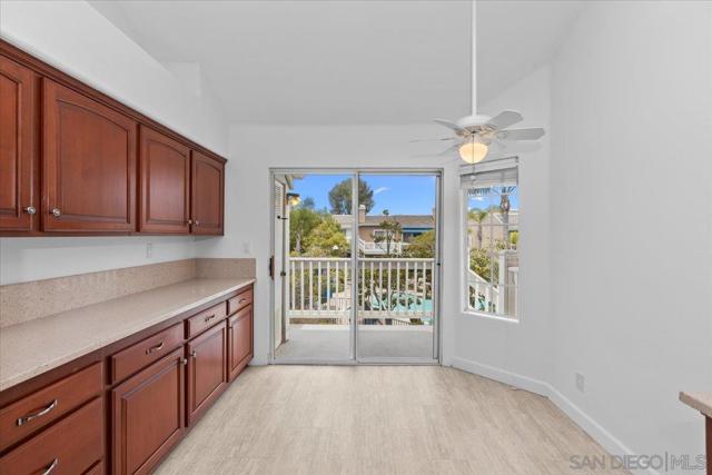 8585 Via Mallorca, La Jolla CA: https://media.crmls.org/mediaz/904c1d50-53b6-48d5-b9e0-e0d25f61705e.jpg