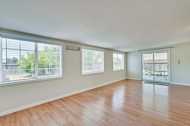 5179 Pebbletree Court, San Jose CA: https://media.crmls.org/mediaz/904e0cf1-eead-4c13-9b68-148c6d9f78b0.jpg