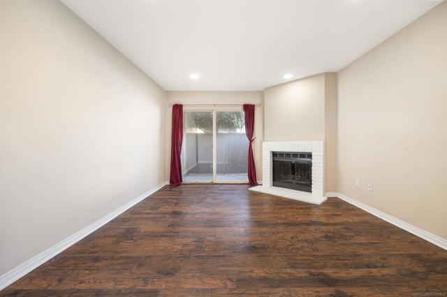 2970 Alta View Dr, San Diego CA: https://media.crmls.org/mediaz/904fcad8-1f97-408f-8f27-ef165de40fc7.jpg