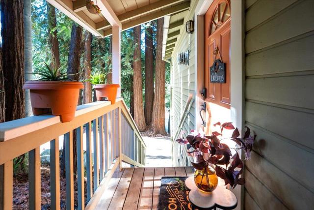 14780 Highway 9, Boulder Creek CA: https://media.crmls.org/mediaz/904fdf31-7d90-4605-aca3-e2d9827fe044.jpg