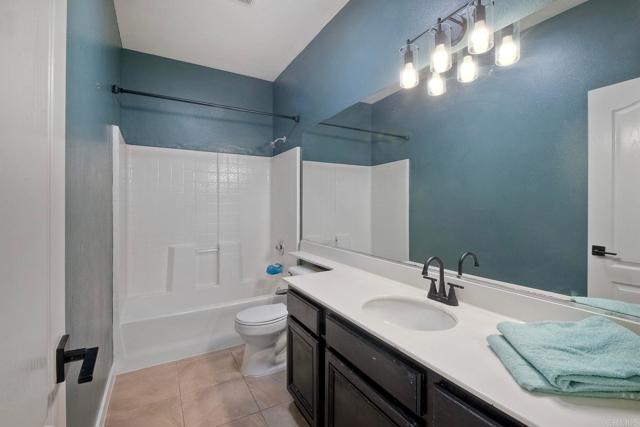 Detail Gallery Image 26 of 37 For 4205 Milano Way, Oceanside,  CA 92057 - 3 Beds | 2/1 Baths