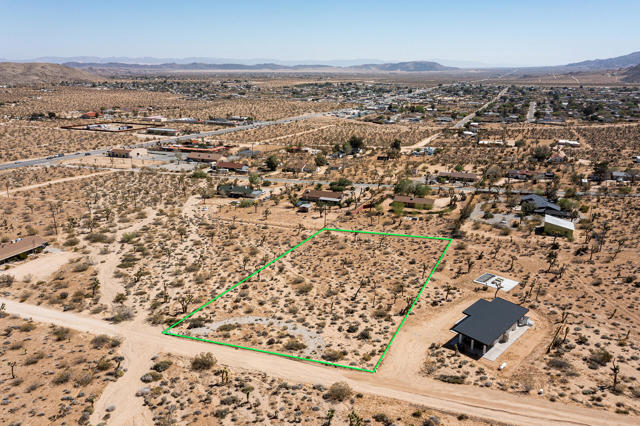 6655 Saddleback Rd, Joshua Tree, CA 92252