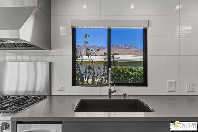 2493 S Madrona Drive, Palm Springs, CA 92264