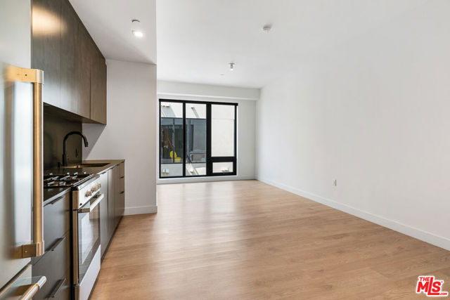 10700 Tabor Street, Los Angeles CA: https://media.crmls.org/mediaz/90533975-fba8-46e3-a664-aa0730a188a2.jpg