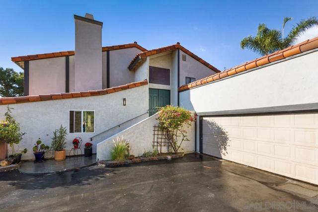4339 Macronald Dr., La Mesa CA: https://media.crmls.org/mediaz/9054de72-8c93-4433-b1f8-fe3cfbbf5ab3.jpg