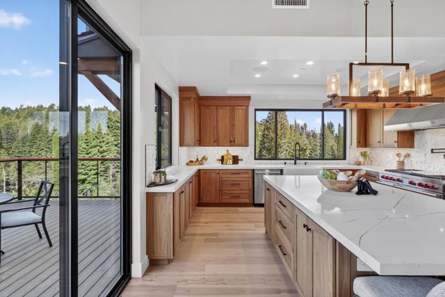 230 Fern Rock Way, Boulder Creek CA: https://media.crmls.org/mediaz/90551c0e-388a-49cb-880c-2c986b3c5548.jpg