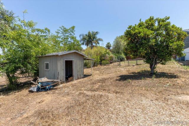 30118 Miller Rd., Valley Center CA: https://media.crmls.org/mediaz/90557bf2-61aa-4bee-86b1-3c943b8bfcdd.jpg