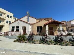 Detail Gallery Image 2 of 30 For 44 Coronado St #208,  Ventura,  CA 93001 - 2 Beds | 2/1 Baths