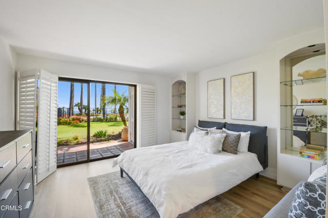 24242 Santa Clara Avenue, Dana Point CA: https://media.crmls.org/mediaz/9056761a-2b0b-4870-8fb3-3d70b93204d8.jpg