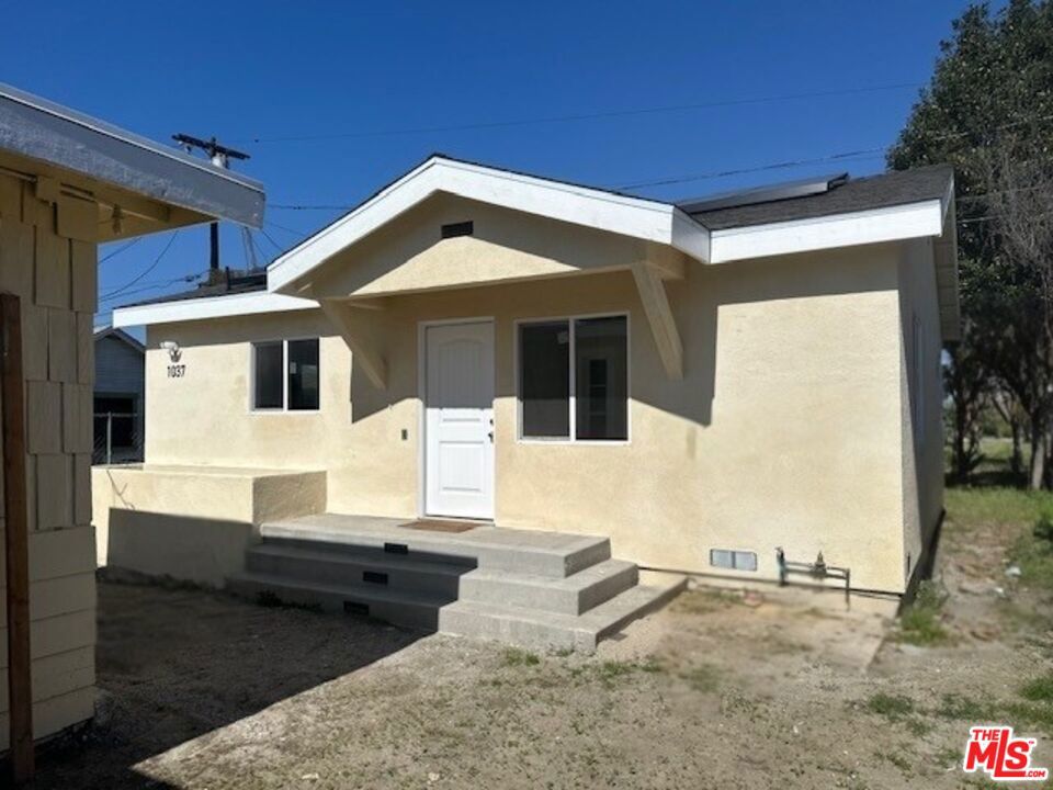 1037 E 50th Street