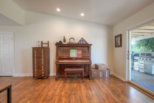Detail Gallery Image 27 of 52 For 19205 Marshall Way, Valley Center,  CA 92082 - 3 Beds | 2 Baths