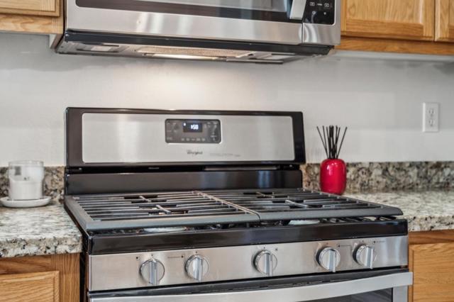 25478 Huntwood Avenue, Hayward CA: https://media.crmls.org/mediaz/9059ec04-2457-4530-b3a9-263595e363b6.jpg