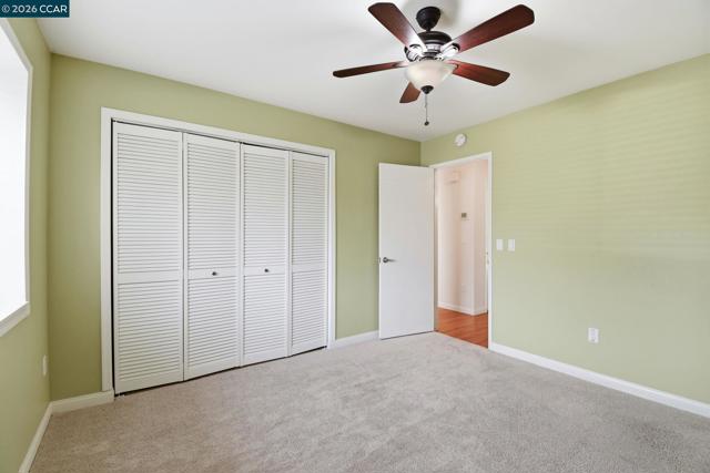 Image 21 of 37 For 6538 Stonecroft Ter